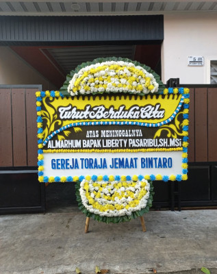 Papan Bunga Duka di Barabali